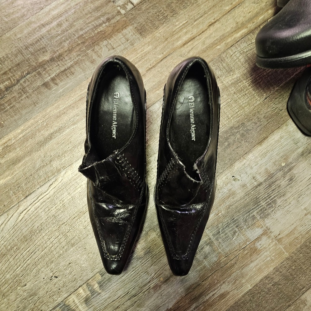 Etienne Aigner Black Patent Leather Pointed Toe Whipstitch Heels Womens Size 6